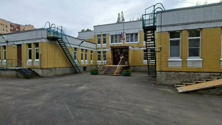 детский сад 13 Петергоф здание на улице Шахматова 16